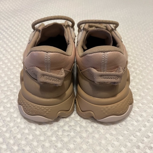 NWT Adidas Ozweego - Picture 4 of 8